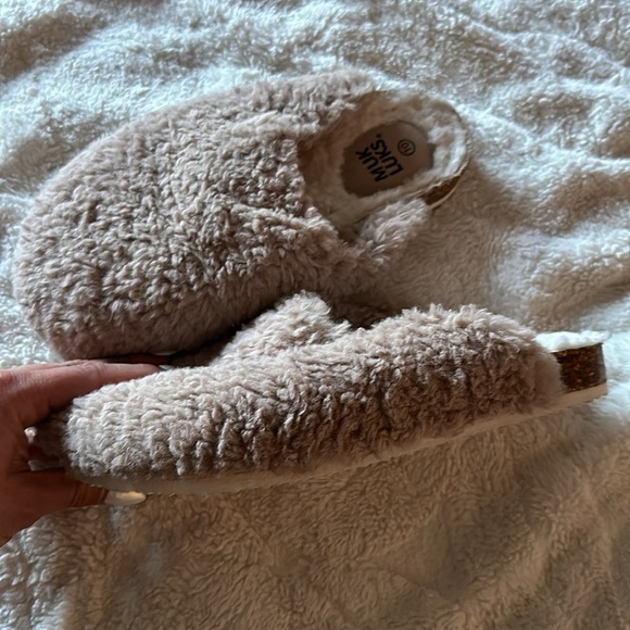 MUK LUKS size 10 - Picture 2 of 6